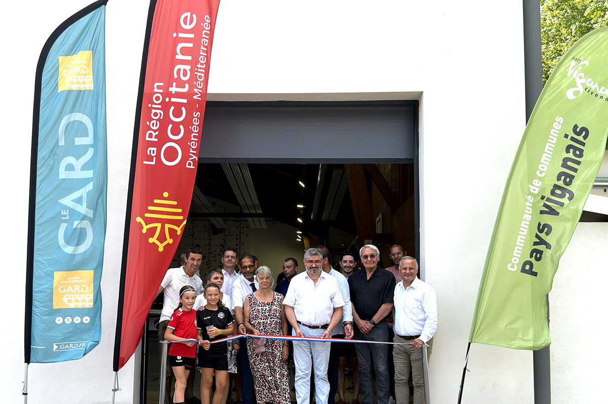 inauguration des panneaux solaires de la halle aux sports du Vigan